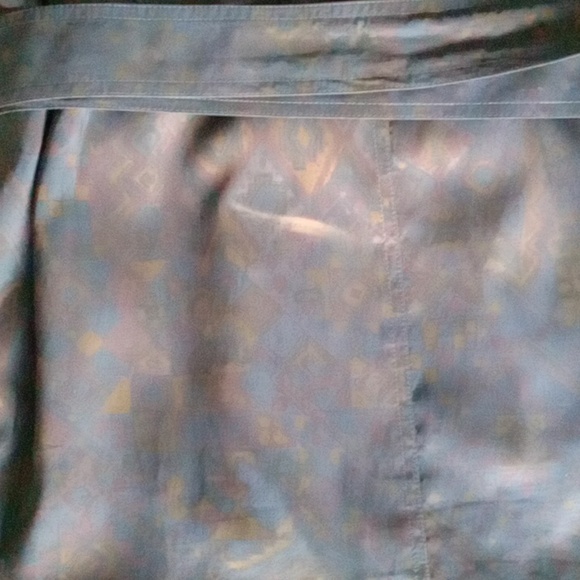 Patterned Trench Coat - Picture 10 of 10